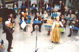 Salonmusik im Atrium 2004